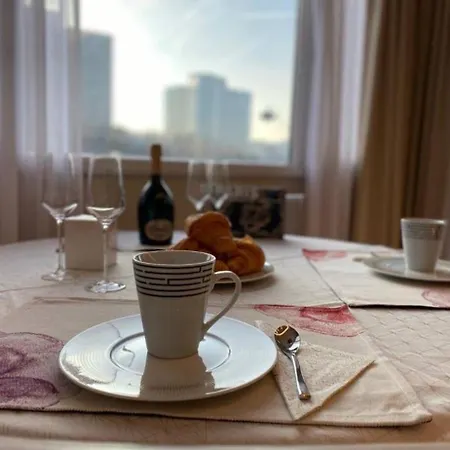 Beautiful Eiffel Tower Appartement Paris